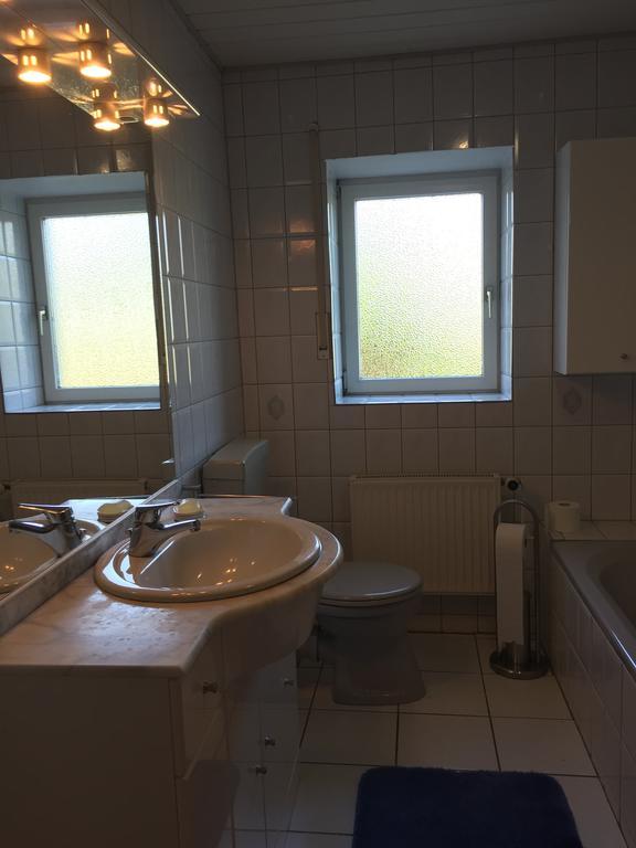 4-Zimmer Apartment Auf Resthof Halver Exterior photo